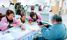 com_c_201202_04